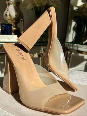 SIMMI London Nude Patent Block Heel Mules with Clear Panel